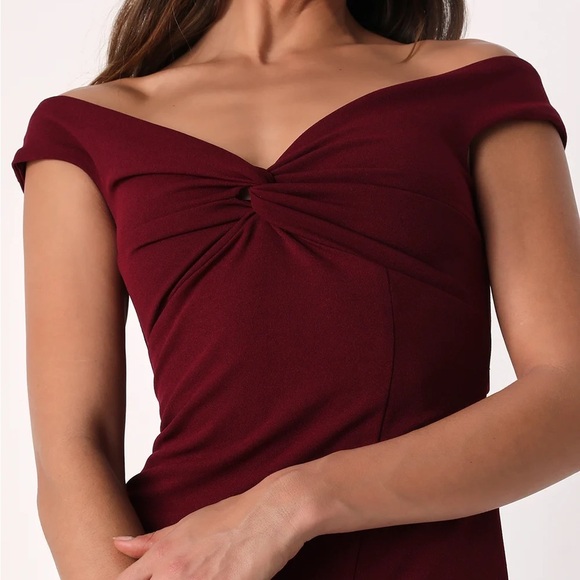 NWOT Behold My Love Burgundy Off-The-Shoulder Twist-Front Maxi Dress - Picture 7 of 9